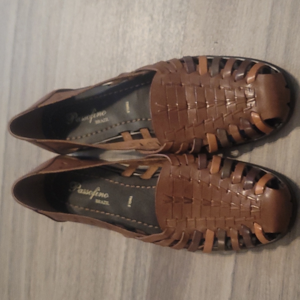 Leather brown sandles sz.9